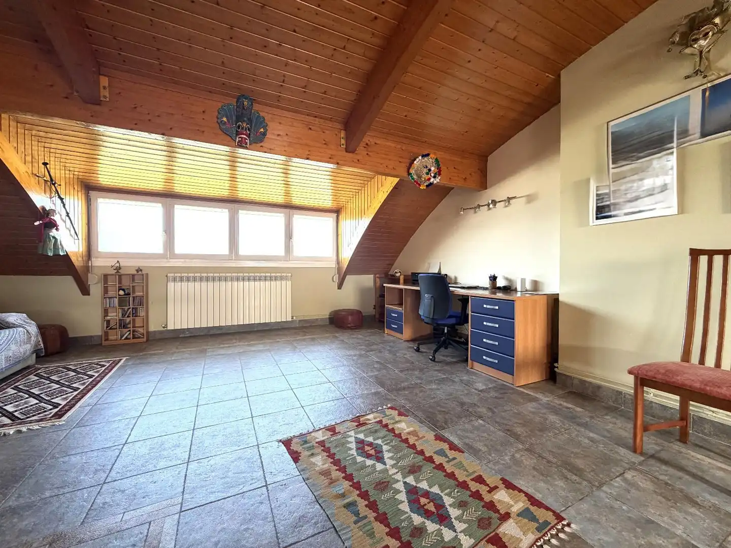Casa adosada en venta en Lasarte-Oria con Calefacción, Jardín privado y Parquet