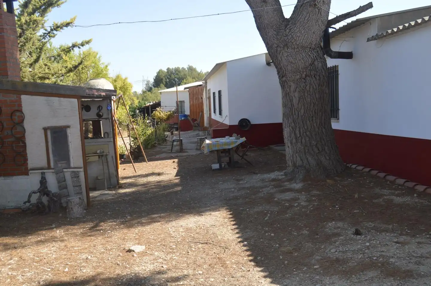 Vista exterior de Finca rústica en venda en Tarancón amb Jardí privat