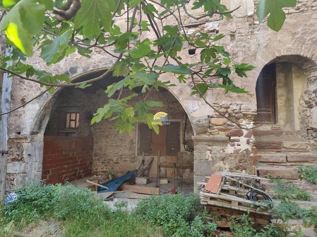 Casa-chalet en Venta en Centro - El Castillo