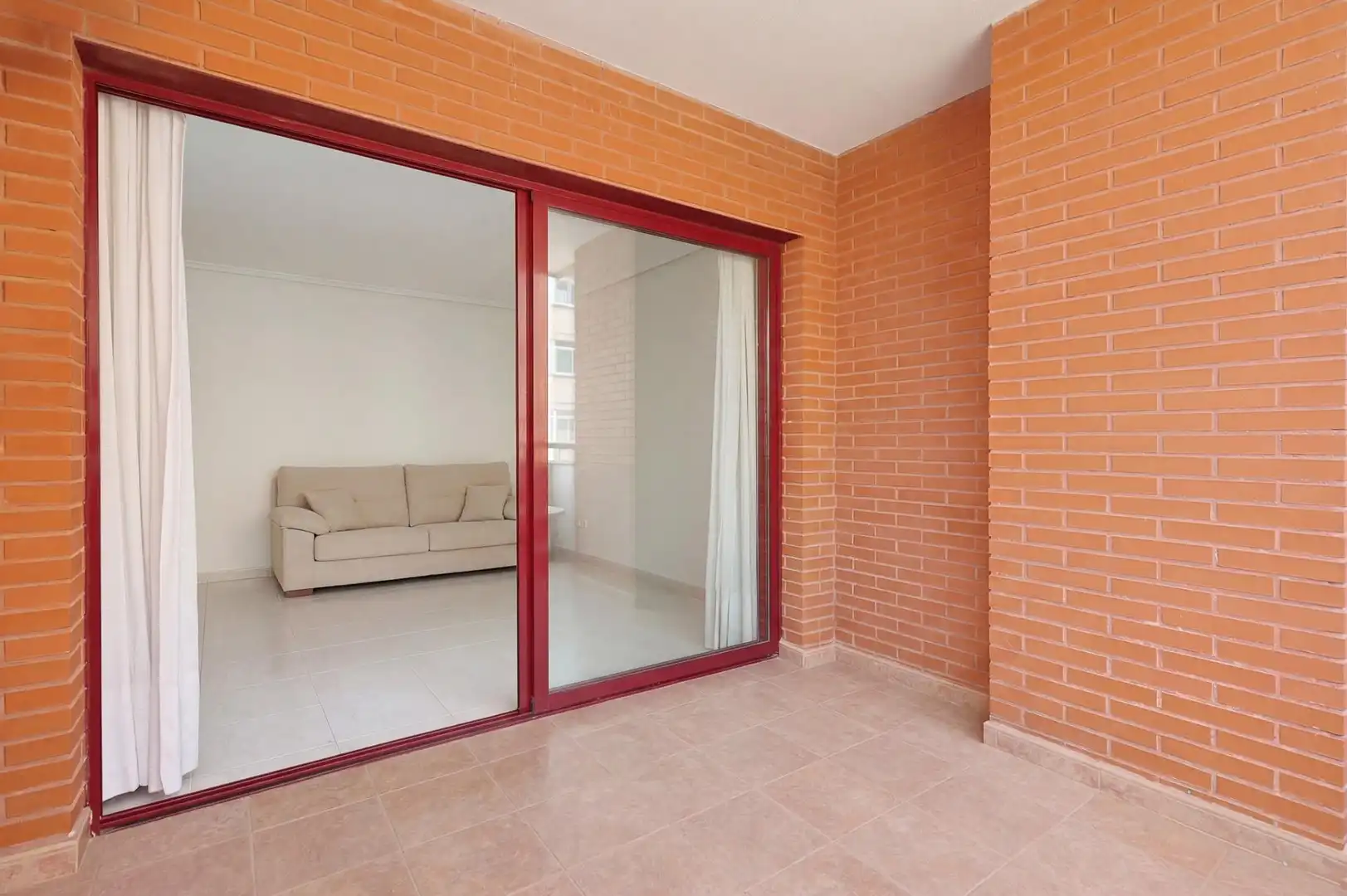 Flat for sale in Alicante / Alacant  with Air Conditioner, Terrace and Furnished
