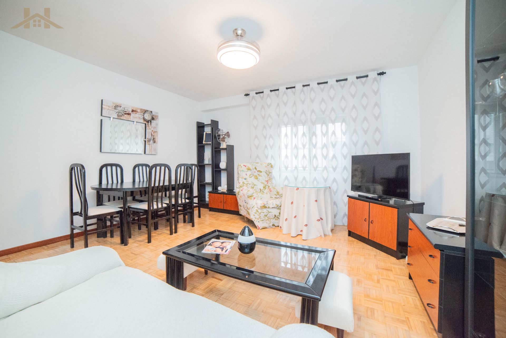Living room of Flat for sale in Valdemoro  with Heating, Parquet flooring and Storage room