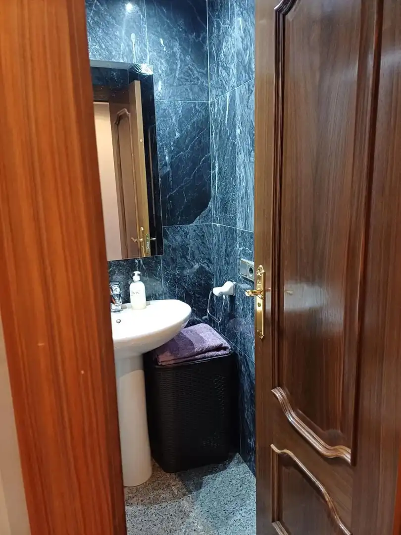 Badezimmer von Wohnung zum Verkauf in Salamanca mit Abstellraum