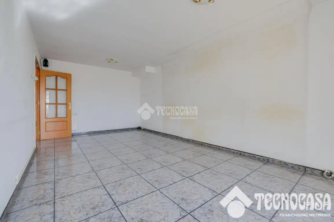 Casa pareada con terraza en venta en Sant Vicenç Dels Horts, imagen 30