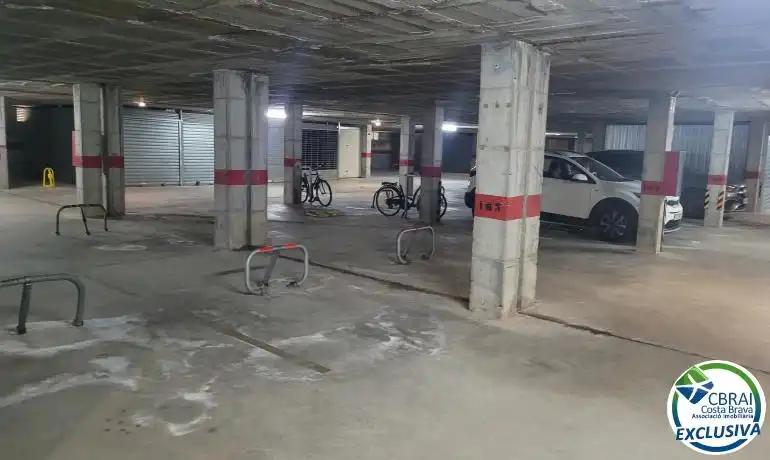 Individual en venta en Carrer Poblat Tipic-Edifici Nausica, imagen 3