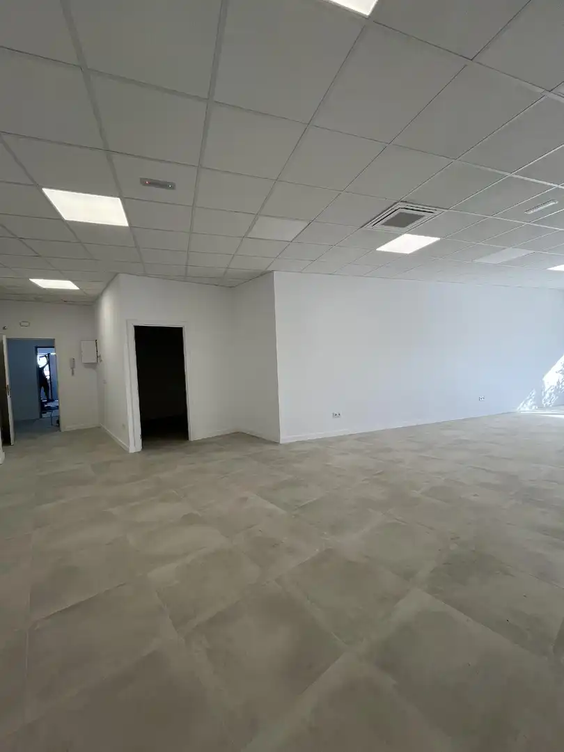 Local comercial en alquiler en Cassà de la Selva, imagen 6