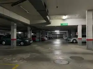 Aparcament de Garatge en venda en Sant Cugat del Vallès amb Alarma