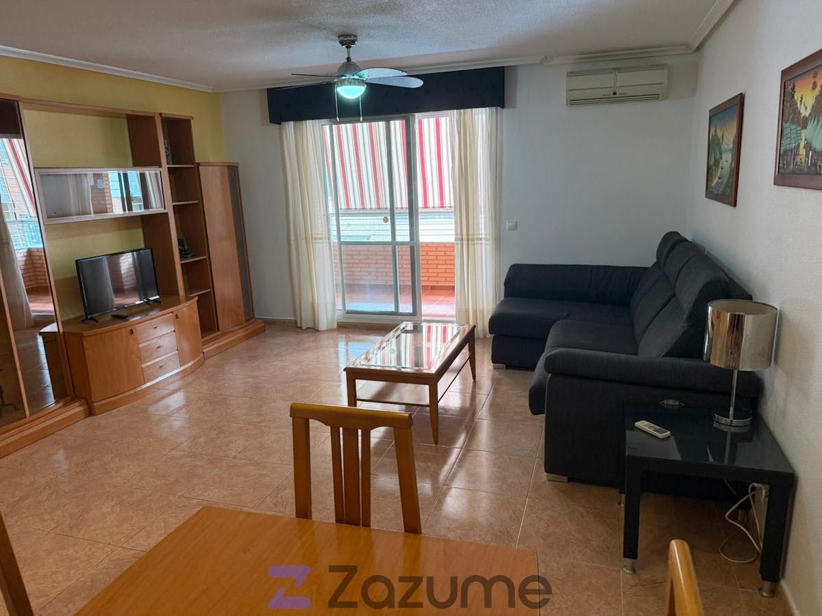 Sala d'estar de Pis de lloguer en Alicante / Alacant amb Aire condicionat, Calefacció i Terrassa