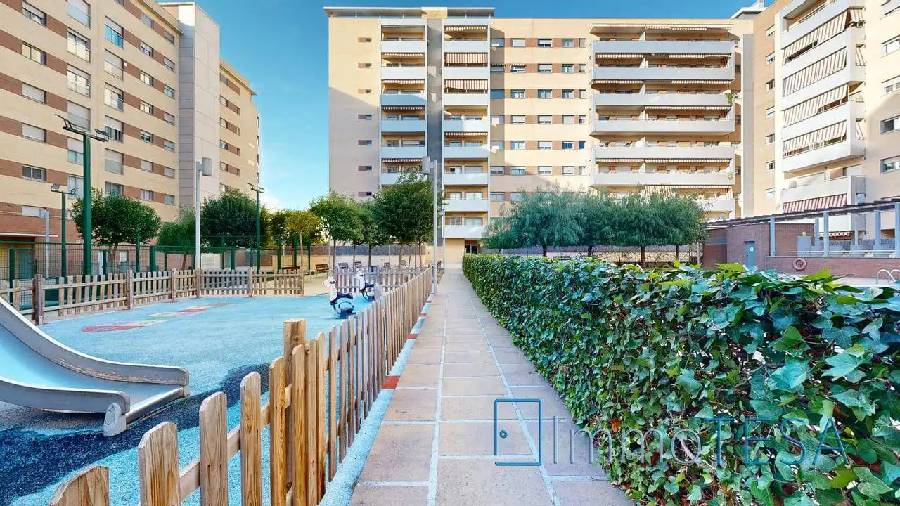 Exterior view of Flat for sale in Barberà del Vallès  with Air Conditioner, Heating and Parquet flooring