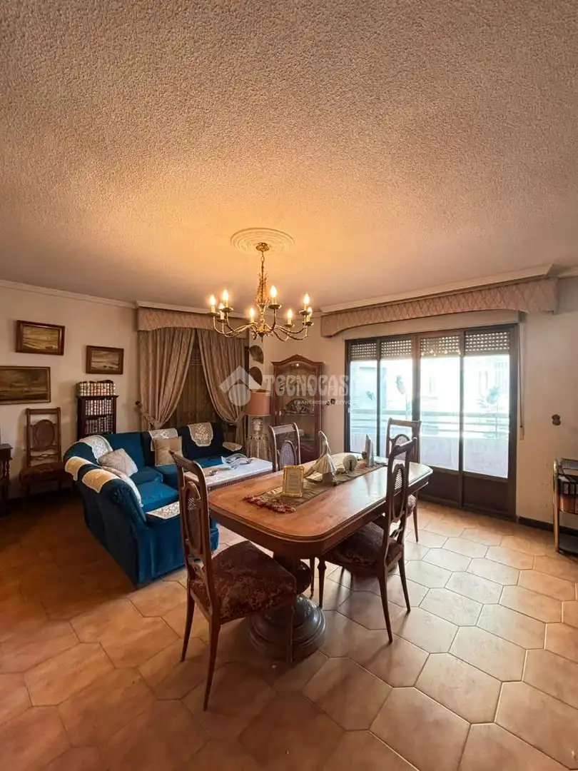 Esszimmer von Wohnung zum Verkauf in Andújar