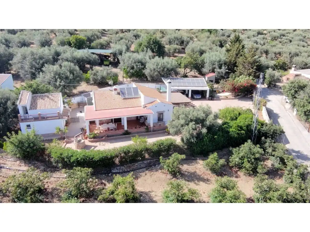 Vista exterior de Casa o xalet en venda en Periana amb Terrassa i Piscina