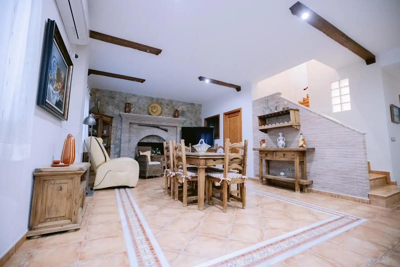 Sala d'estar de Casa o xalet en venda en Medellín amb Terrassa, Traster i Piscina