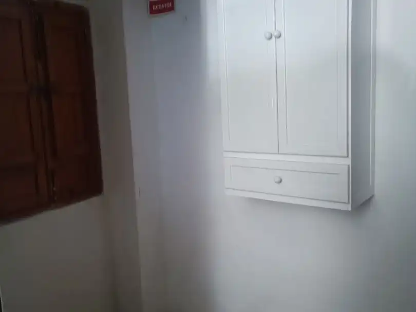 Habitación de Local en venta en Cuevas Bajas