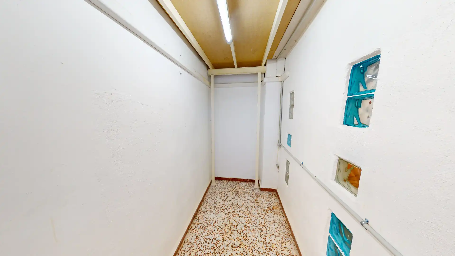 Local en venta en El Campello con Aire acondicionado, Calefacción y Alarma