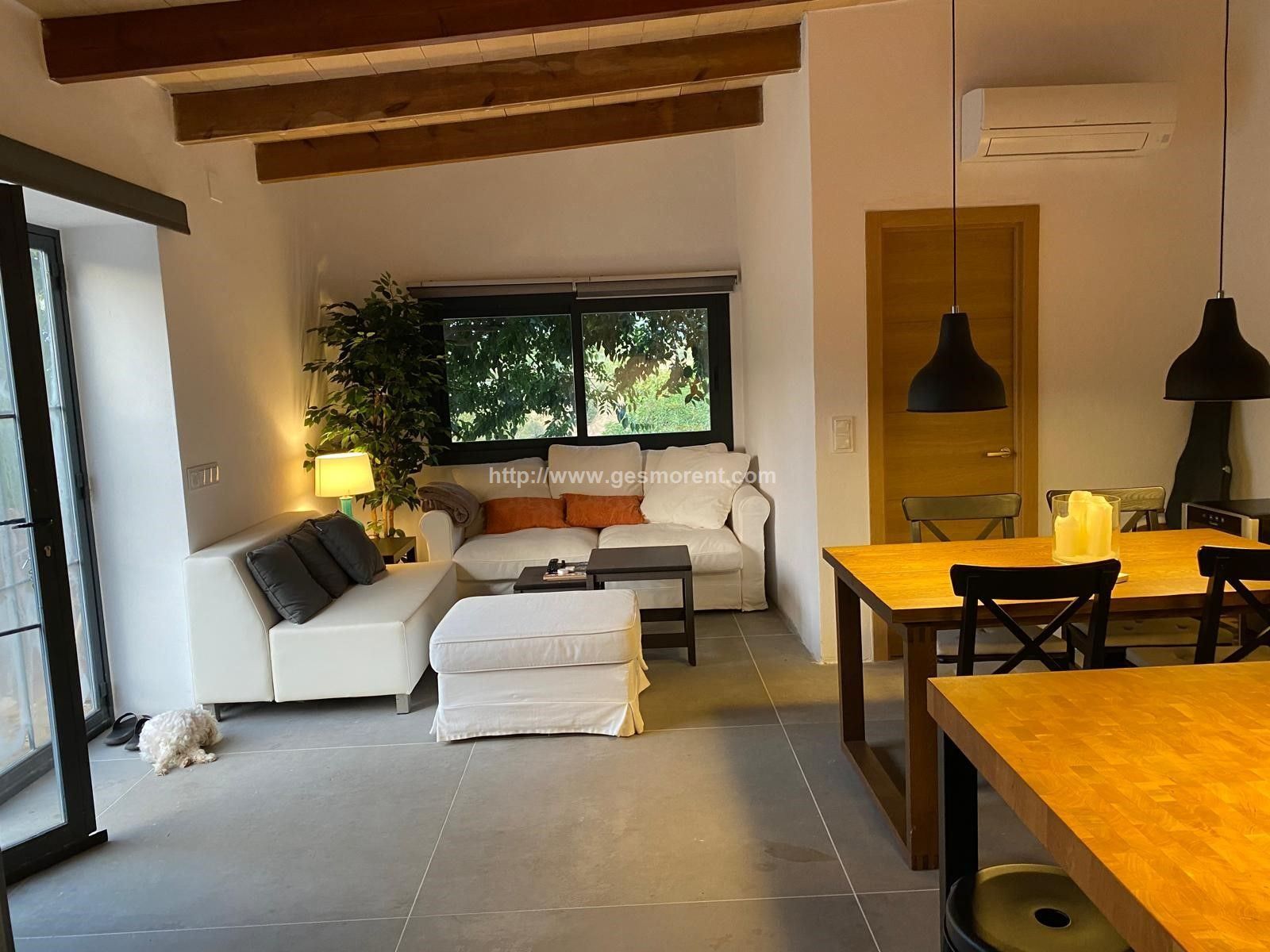 Sala d'estar de Finca rústica en venda en  Palma de Mallorca amb Aire condicionat, Calefacció i Terrassa