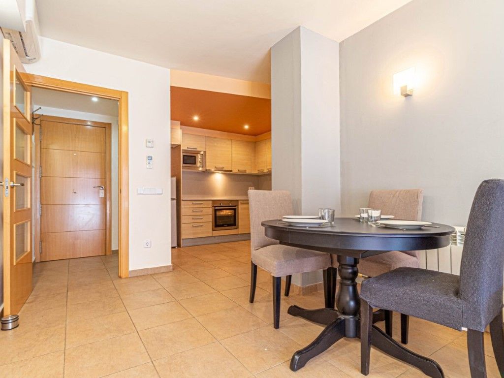 Dining room of Flat for sale in Figueres