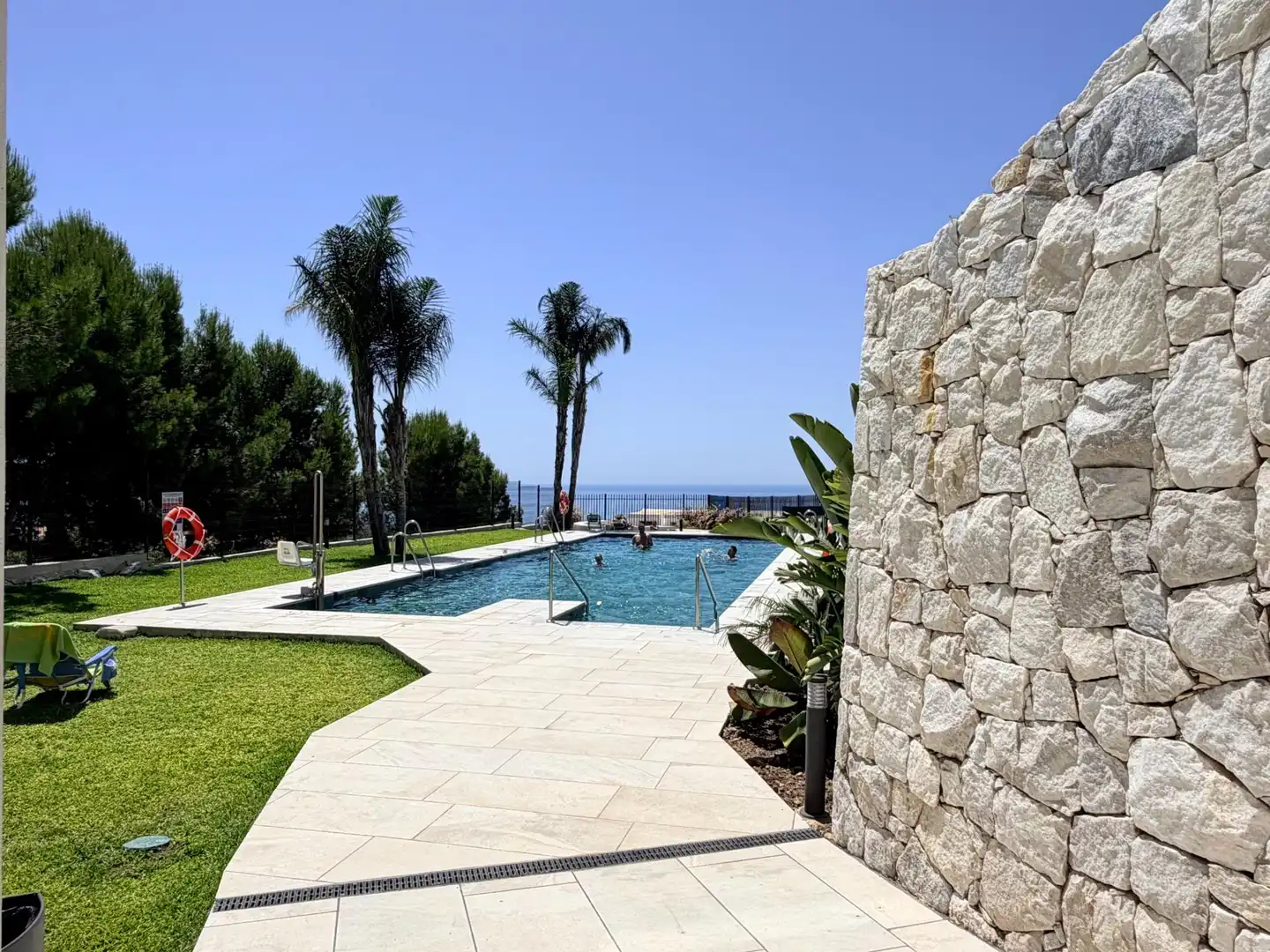 Piso con piscina en venta en Avenida Rocas Blancas 14, imagen 6