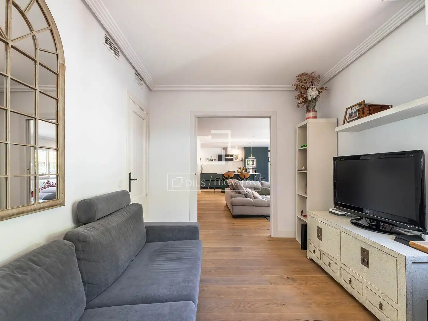 Living room of Flat for sale in Majadahonda  with Air Conditioner, Terrace and Swimming Pool
