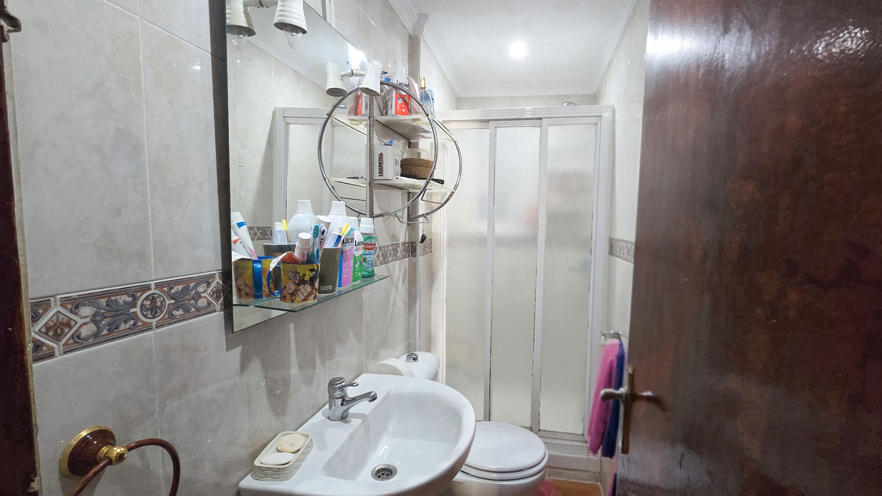 Bathroom of Flat for sale in  Sevilla Capital
