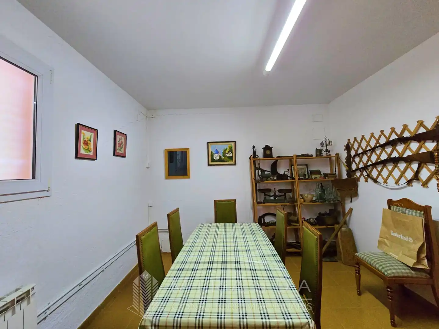 Menjador de Casa o xalet en venda en Canovelles amb Calefacció, Jardí privat i Terrassa