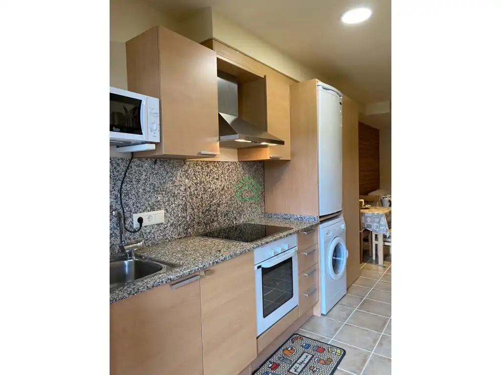 Flat for sale in Avenida Cerdanya, Alp poble