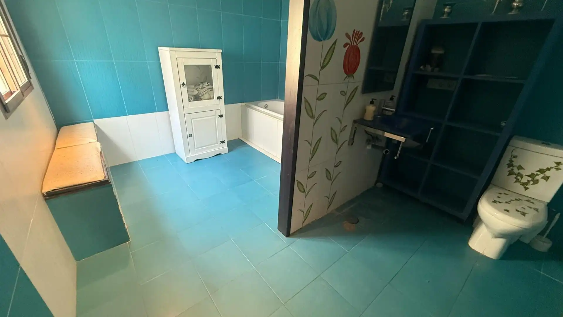 Bany de Casa adosada en venda en Chiclana de la Frontera amb Aire condicionat i Traster