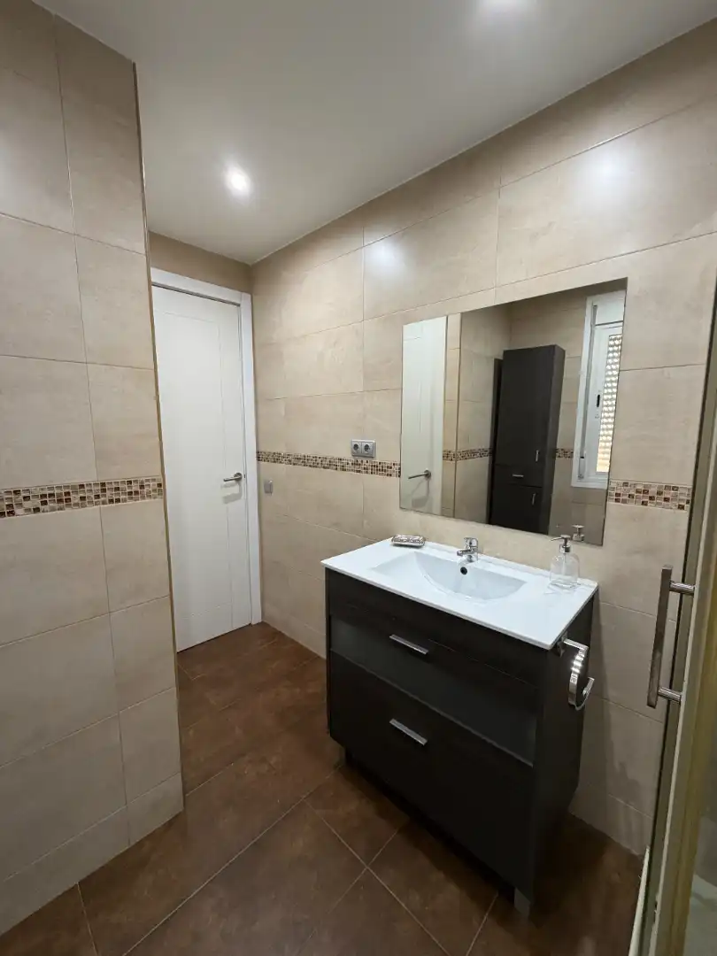 Bathroom of Flat for rent in Úbeda  with Air Conditioner, Furnished and Oven