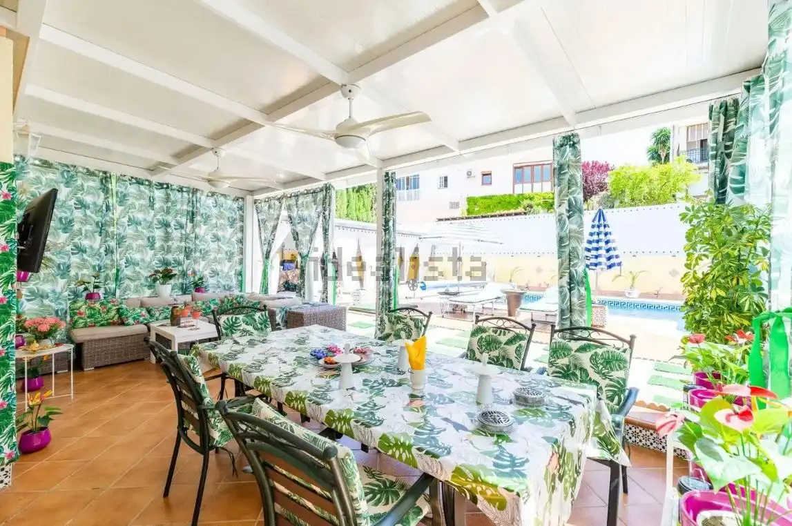 Chalet con terraza en venta en Calle el Peral, imagen 7
