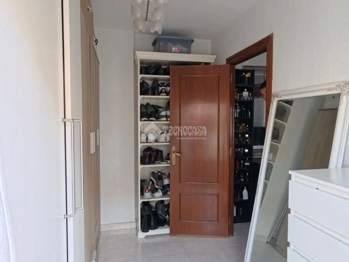 Piso en venta en Calle Pinoso 16, imagen 7