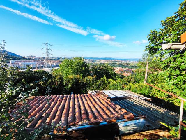 Casa adosada en Venta en Valle de Trápaga-Trapagaran