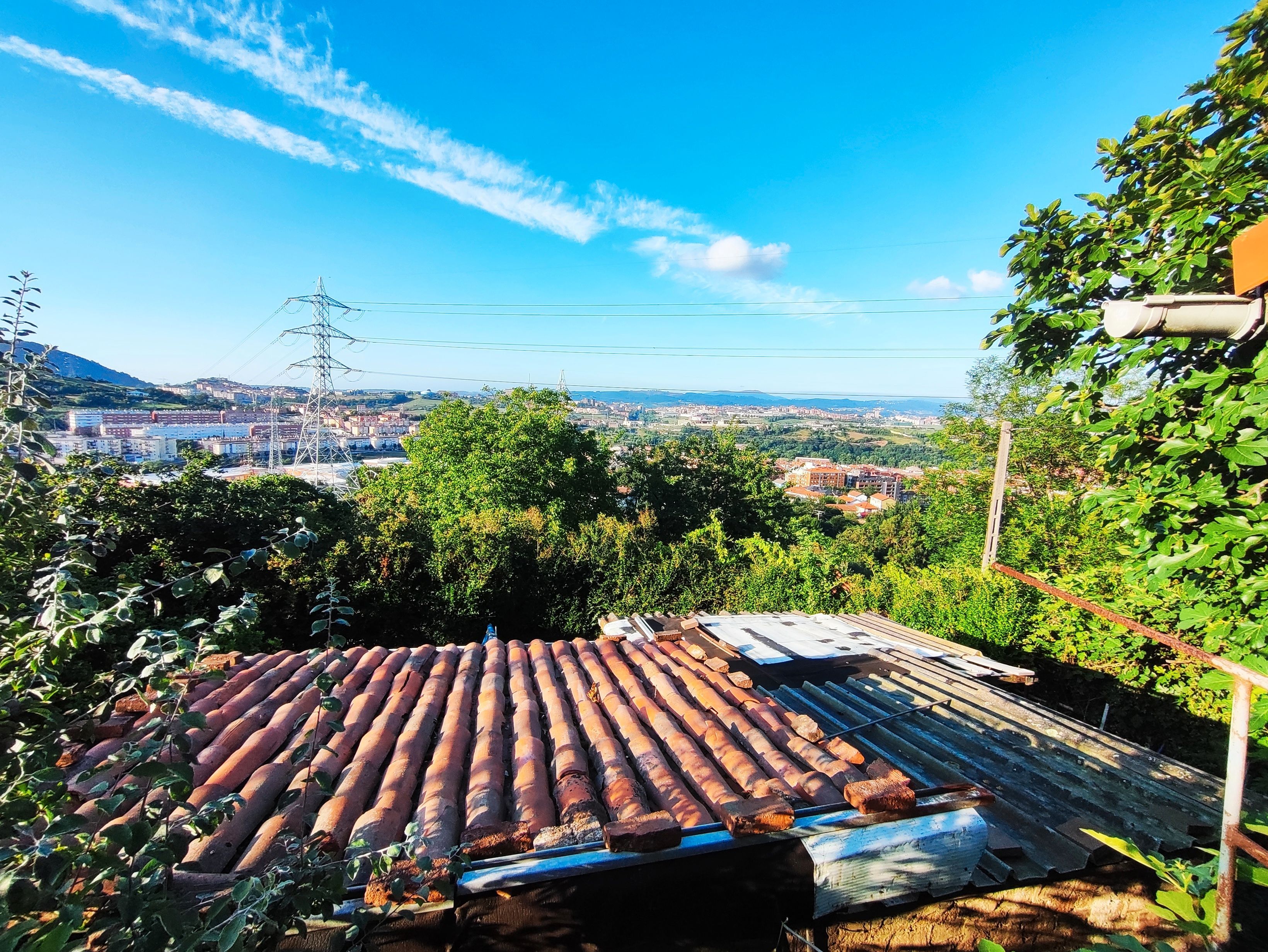 Exterior view of Single-family semi-detached for sale in Valle de Trápaga-Trapagaran  with Private garden, Terrace and Storage room