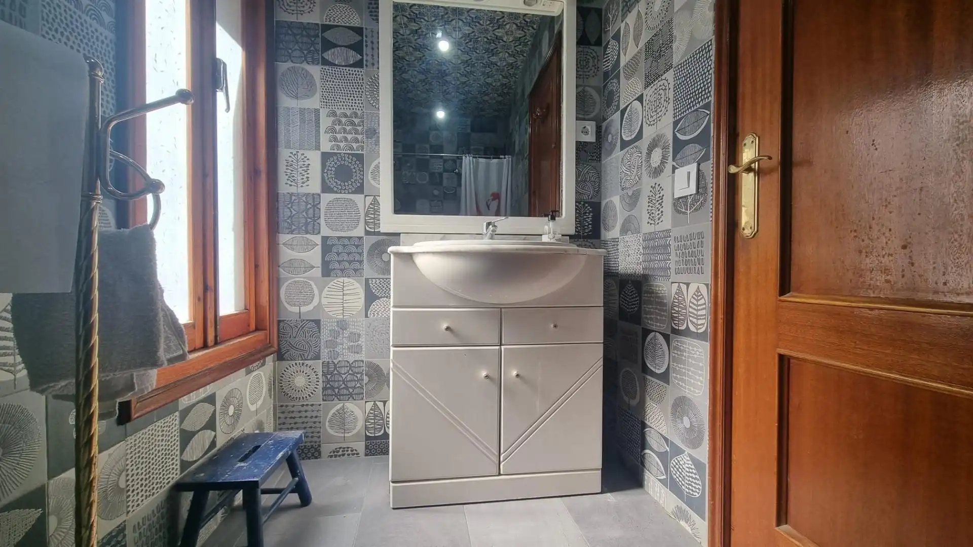 Baño de Finca rústica en venta en Cebanico con Calefacción, Jardín privado y Terraza