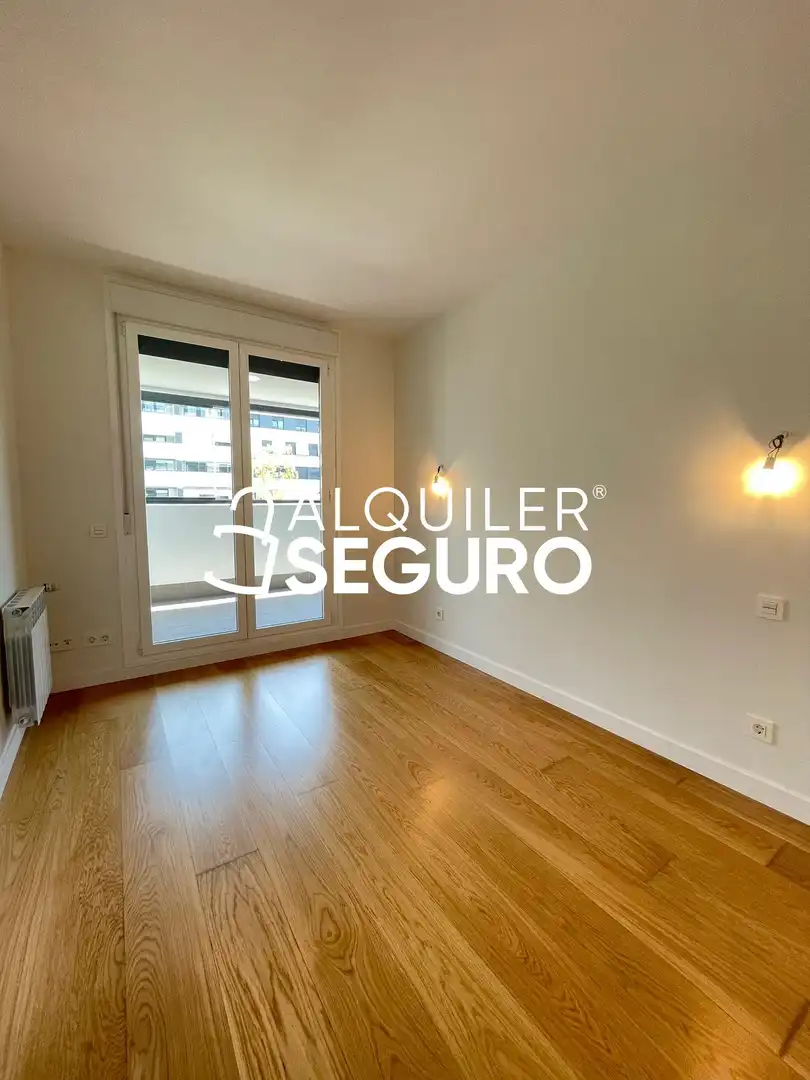 Flat for rent in Maria de Maeztu, Arroyo del Fresno