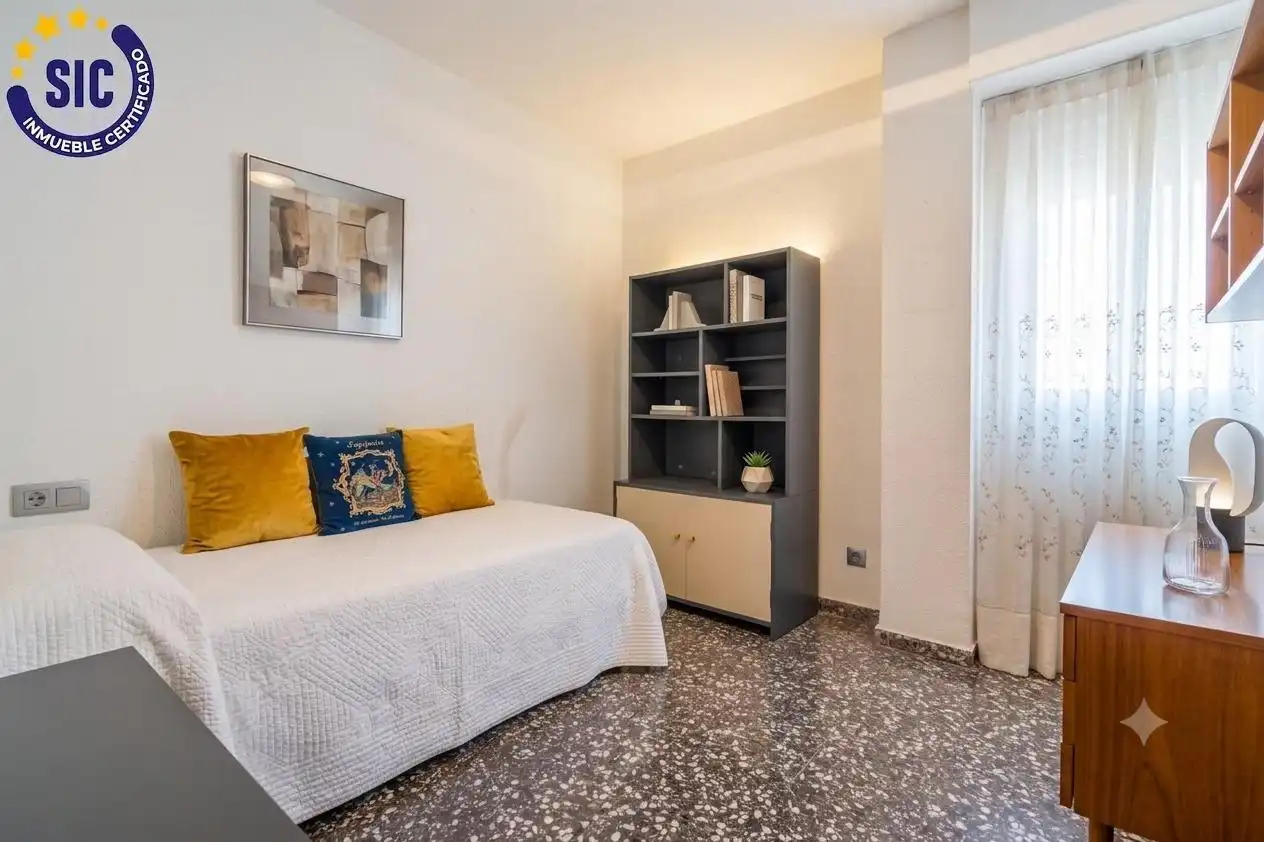 Flat with terrace for sale in Calle RUGAT, imagen 23