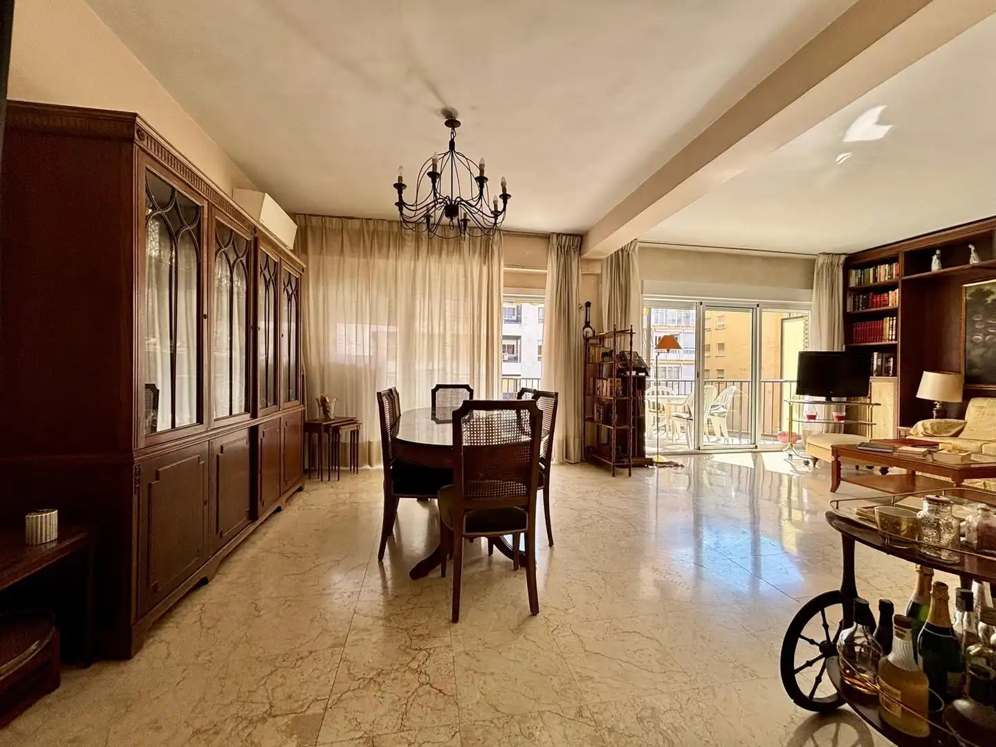 Comedor de Piso en venta en Gandia con Calefacción, Terraza y Balcón