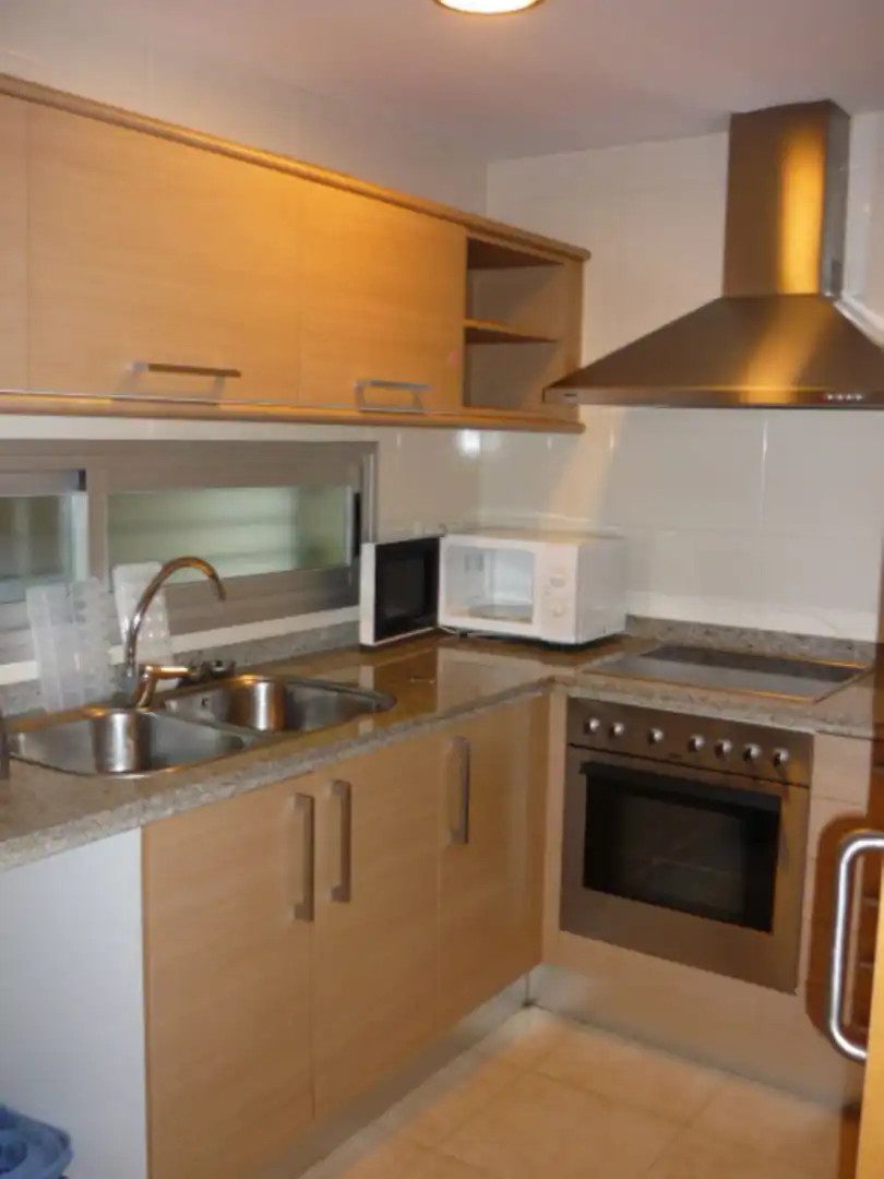 Küche von Wohnung zur Miete in Sabadell mit Heizung und Parkett