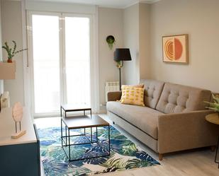 Sala d'estar de Apartament de lloguer en Ponferrada amb Calefacció