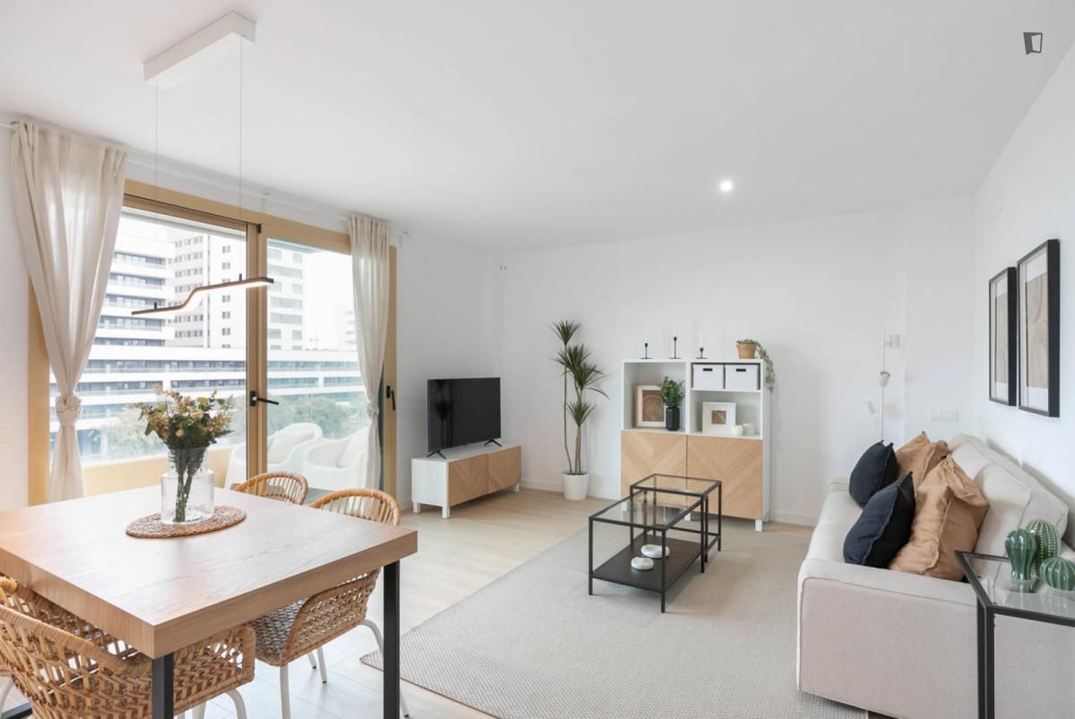 Sala de estar de Apartamento de alquiler en Badalona con Aire acondicionado, Amueblado y Horno