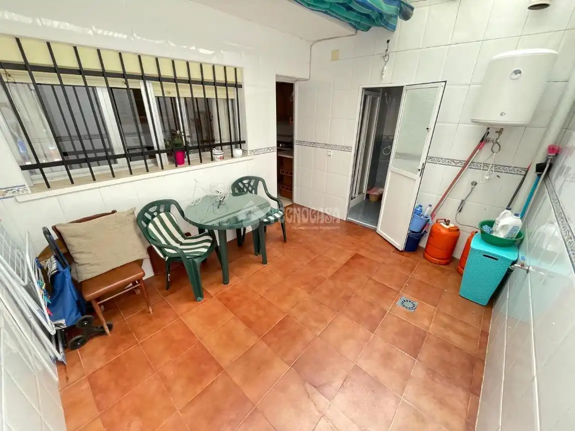 Casa adosada en venta en Badajoz con Aire acondicionado