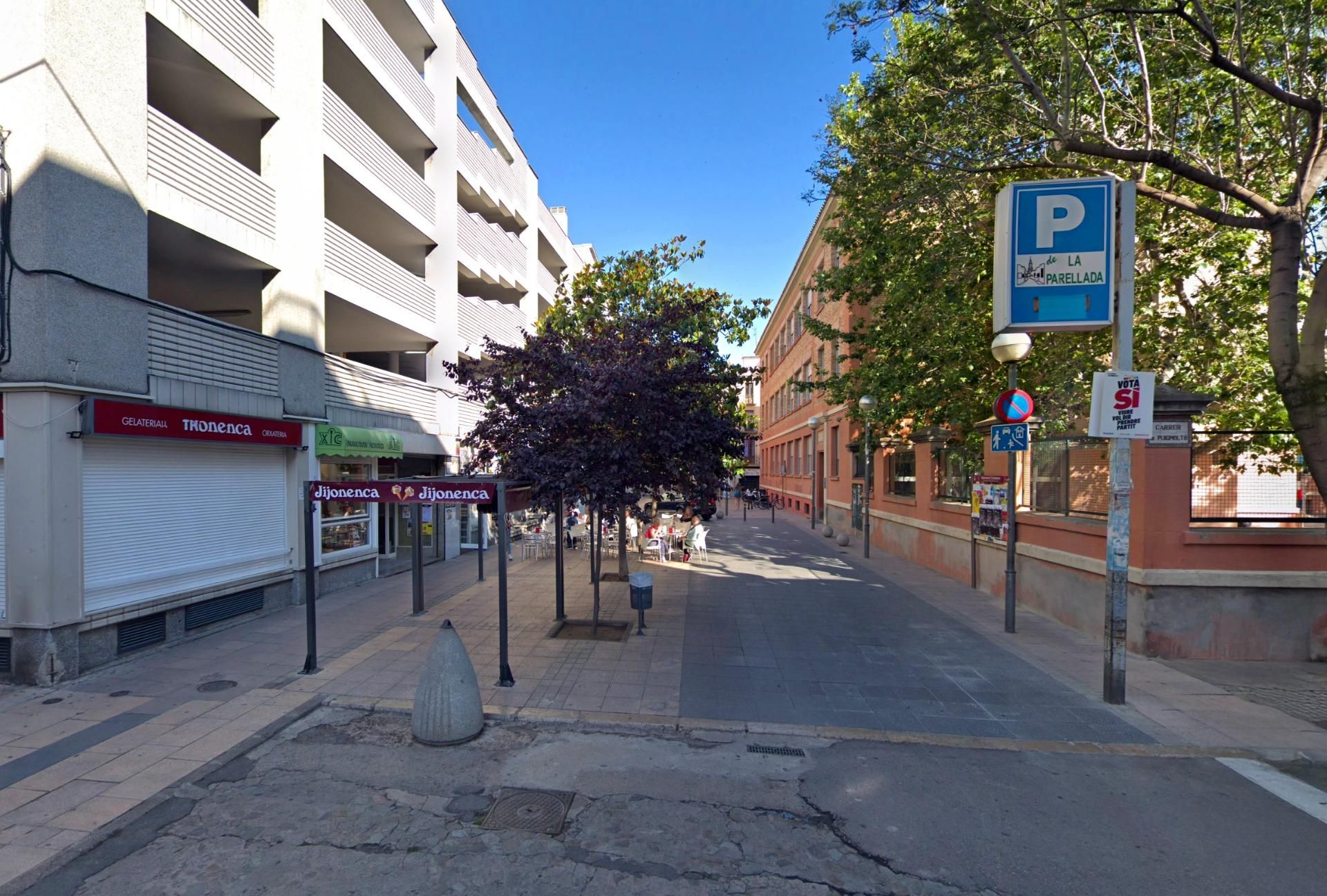 Vista exterior de Garatge en venda en Vilafranca del Penedès