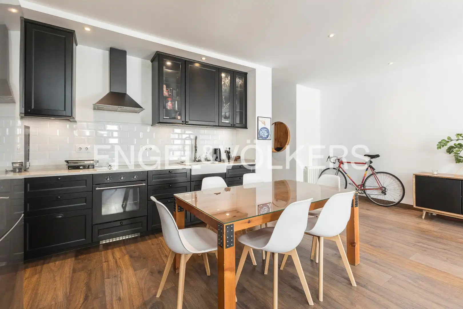 Cocina de Piso en venta en Barcelona con Calefacción, Jardín privado y Parquet