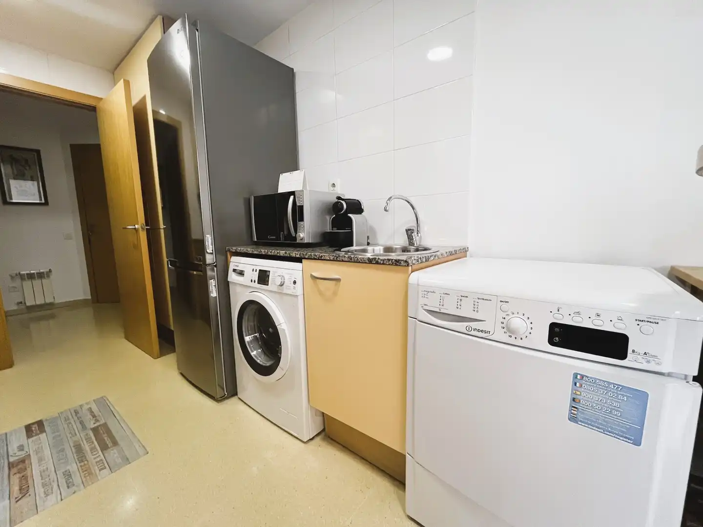 Cuina de Pis en venda en Barcelona amb Aire condicionat, Calefacció i Forn