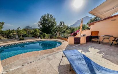 Garden of Single-family semi-detached for sale in La Nucia  with Air Conditioner, Terrace and Community pool