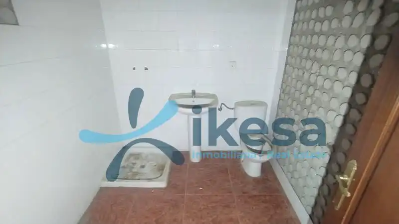 Bany de Casa o xalet en venda en Jimena