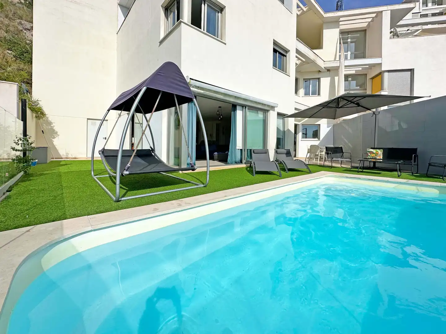 Swimming pool of Houses for rent in Cullera  with Air Conditioner, Heating and Terrace