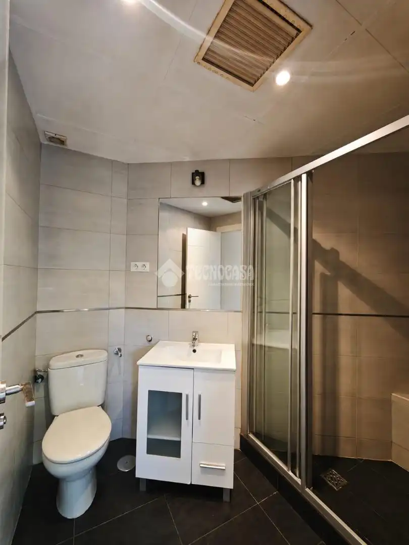 Bany de Estudi en venda en Madrid amb Aire condicionat i Calefacció