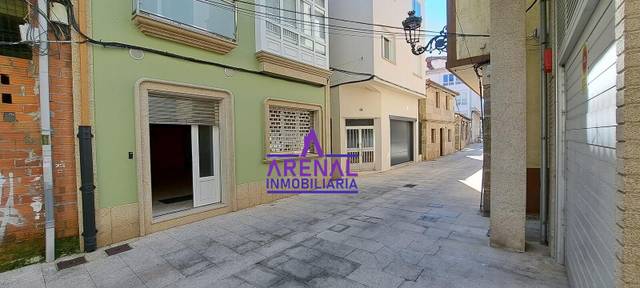 Local comercial en Alquiler en A Pobra do Caramiñal