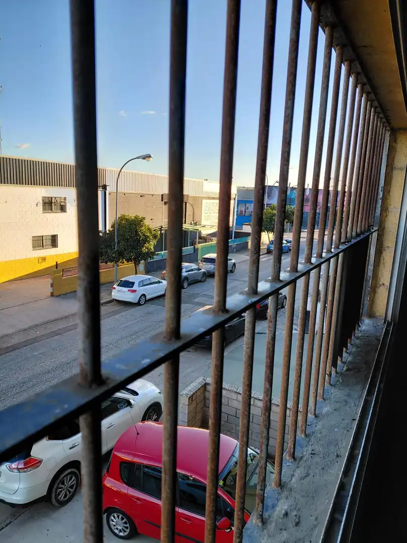 Vista exterior de Nave industrial en venta en Córdoba