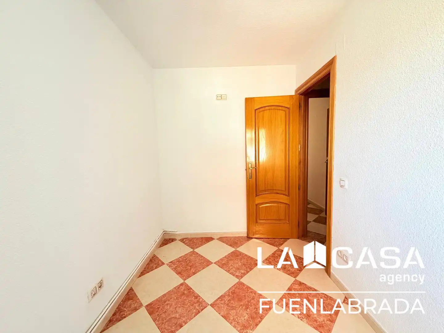 Habitación de Piso en venta en Fuenlabrada con Aire acondicionado, Calefacción y Terraza