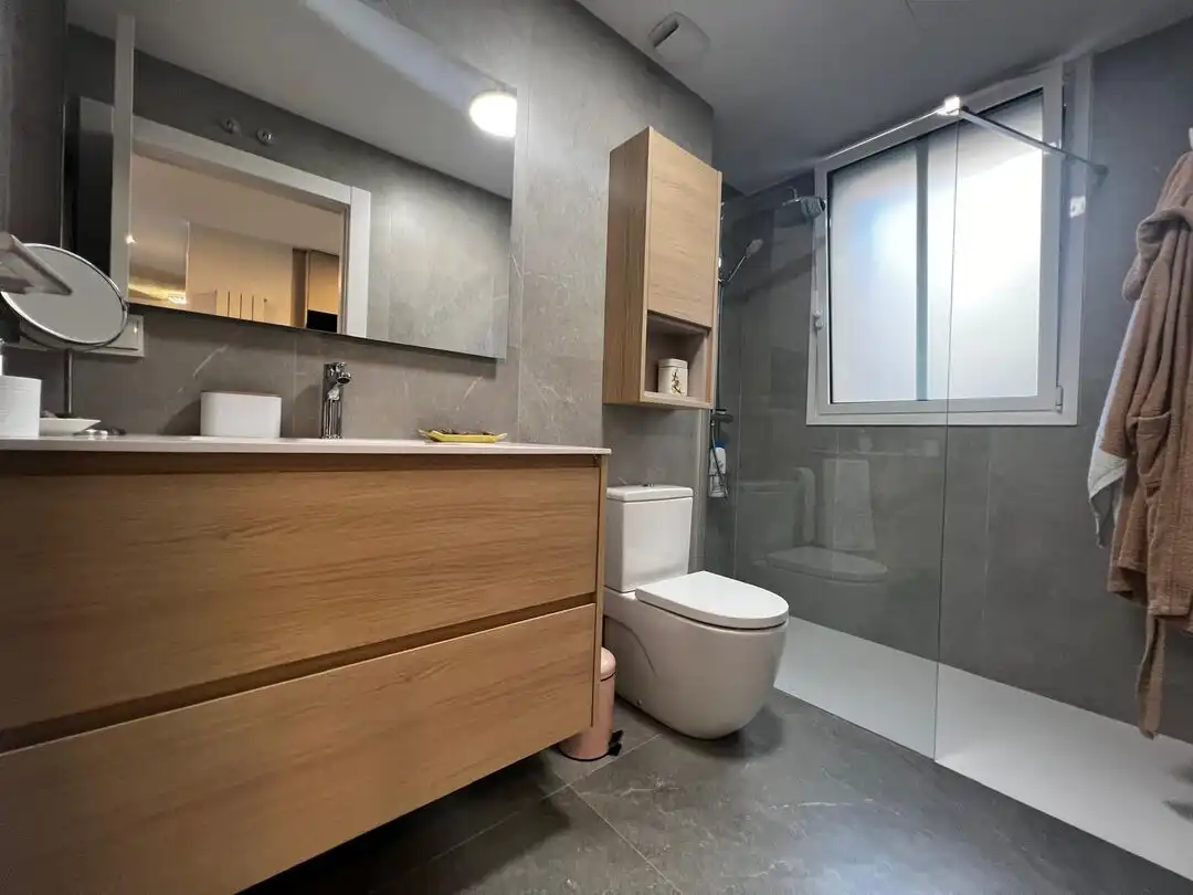 Baño de Piso en venta en Vitoria - Gasteiz con Calefacción y Parquet