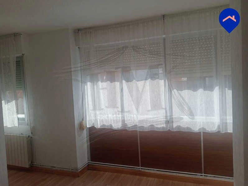 Bedroom of Flat for sale in Alcobendas  with Air Conditioner, Heating and Parquet flooring